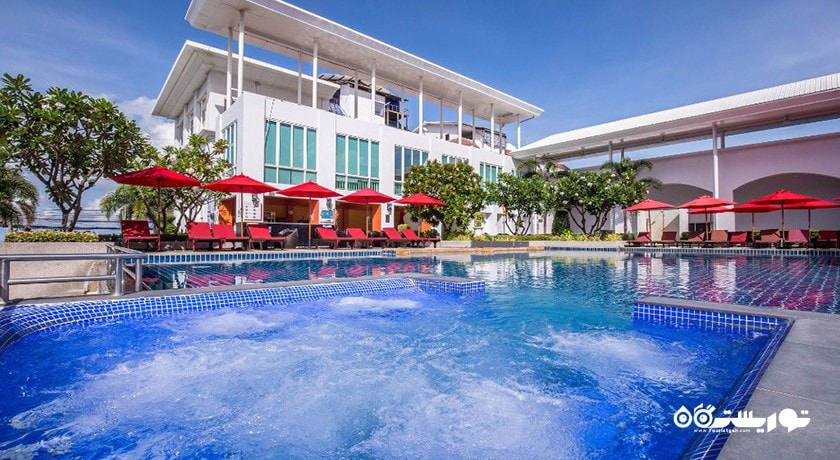 استخر روباز هتل دی واری جومتین بیچ پاتایا