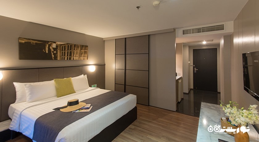 نمای تخت بزرگ اتاق دلوکس