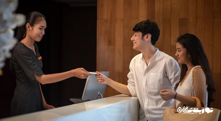 میز پذیرش هتل پیج تن