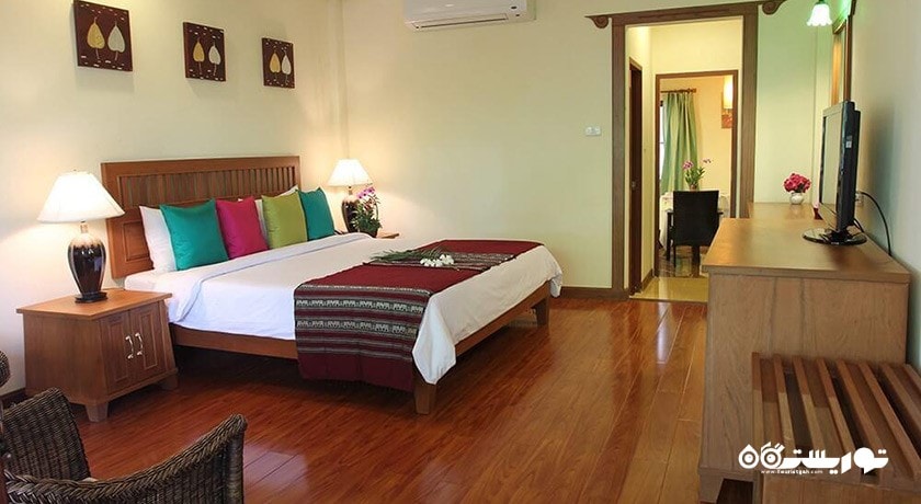 نمای تخت بزرگ اتاق دلوکس