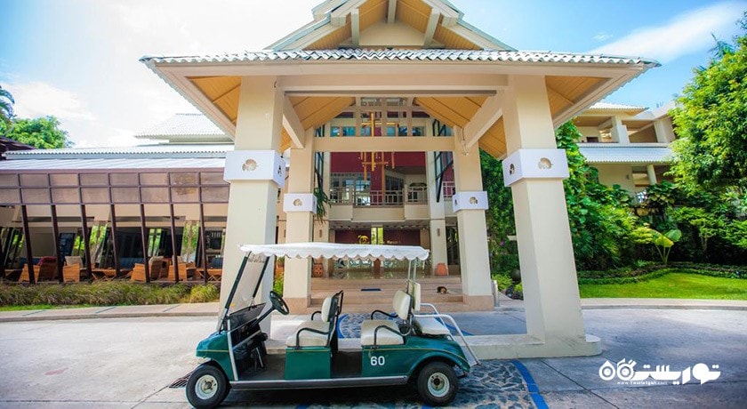 درب ورودی هتل نچرال پارک ریزورت