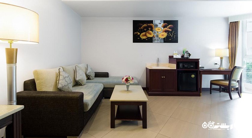 محوطه نشیمن سوئیت گرند