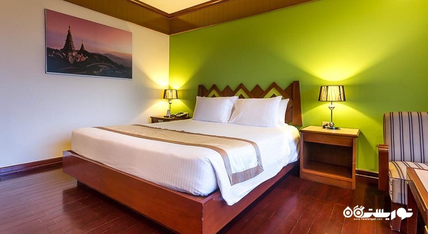 نمای تخت بزرگ اتاق سوپریور