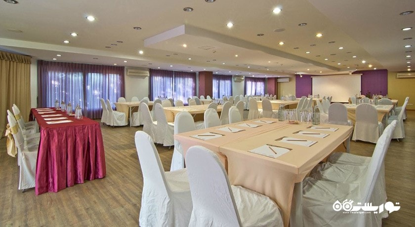 سالن برگزاری همایش و جلسات