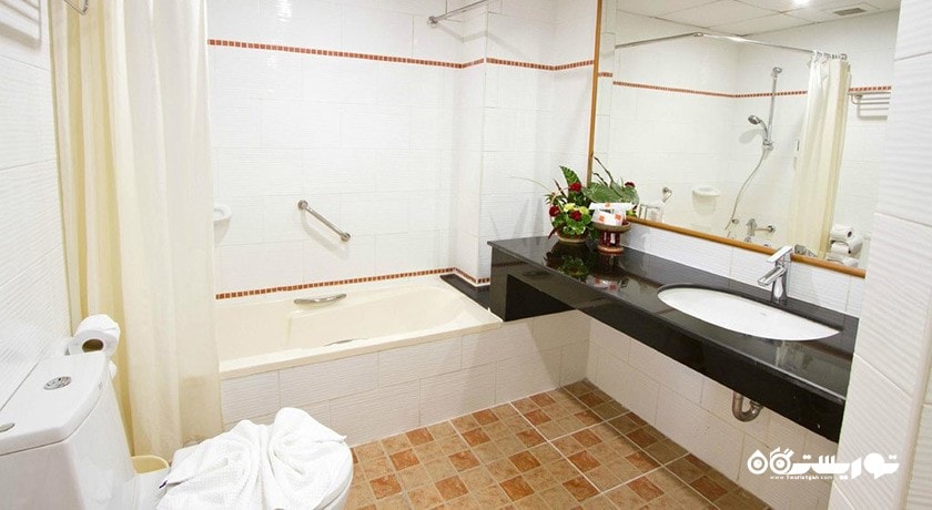 حمام و سرویس بهداشتی اتاق ها