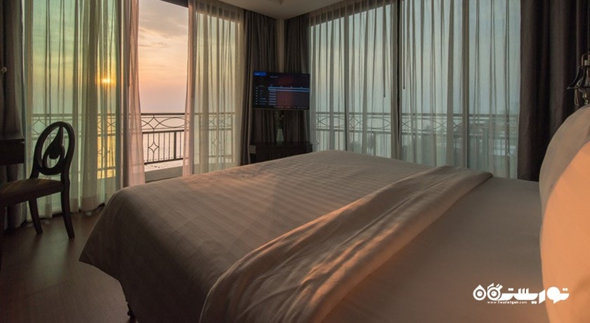 اتاق دلوکس با چشم انداز دریا