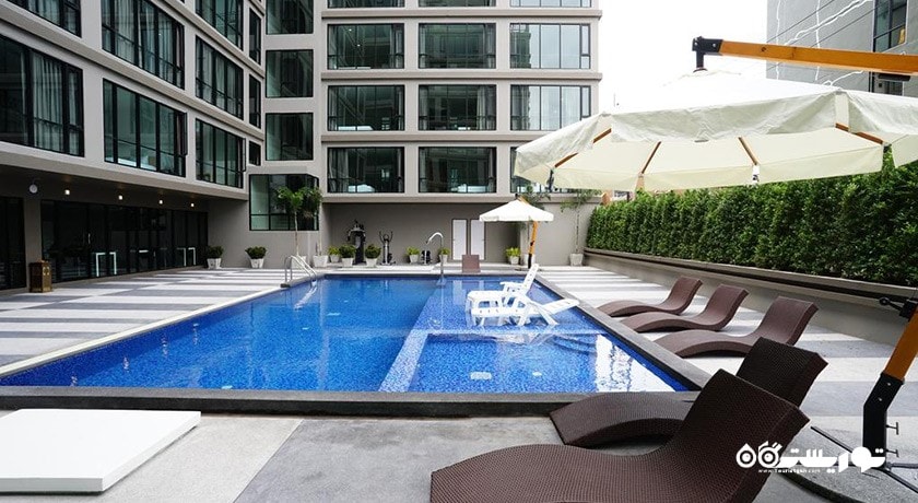 استخر روباز هتل بستون پاتایا