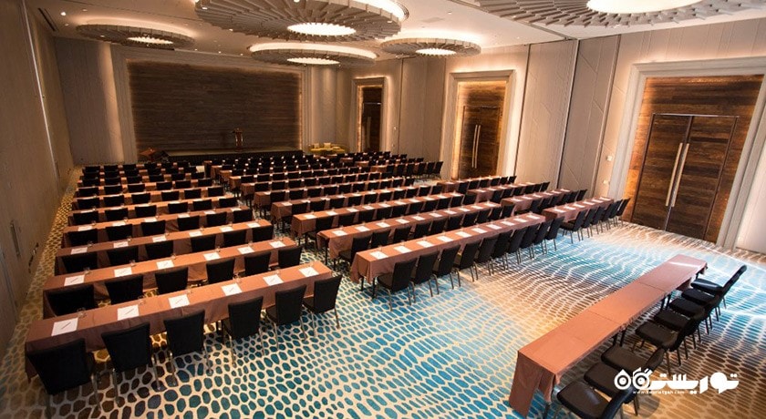 سالن برگزاری همایش و جلسات