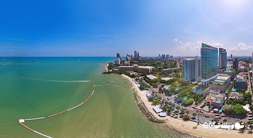 دورنمای زیبای هتل هالیدی این پاتایا