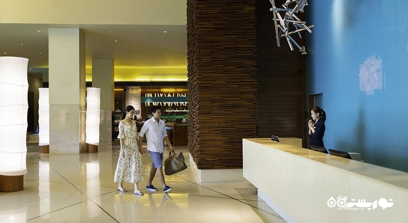 میز پذیرش هتل هالیدی این پاتایا