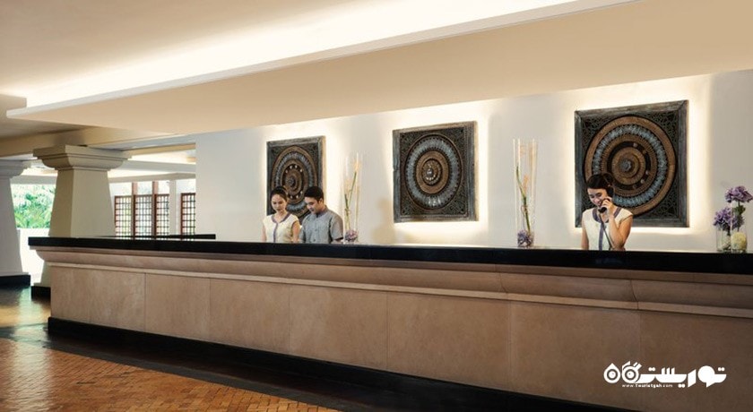 میز پذیرش هتل آوانی پاتایا ریزورت اند اسپا