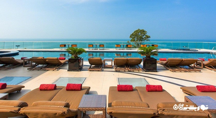 استخر روباز هتل سنتارا گرند فریتمنک پاتایا