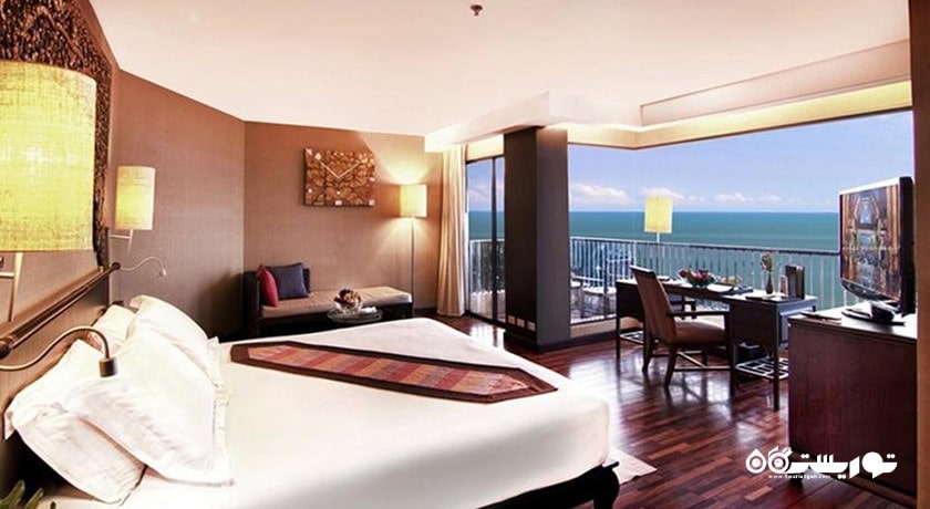 نمای تخت بزرگ سوئیت جونیور