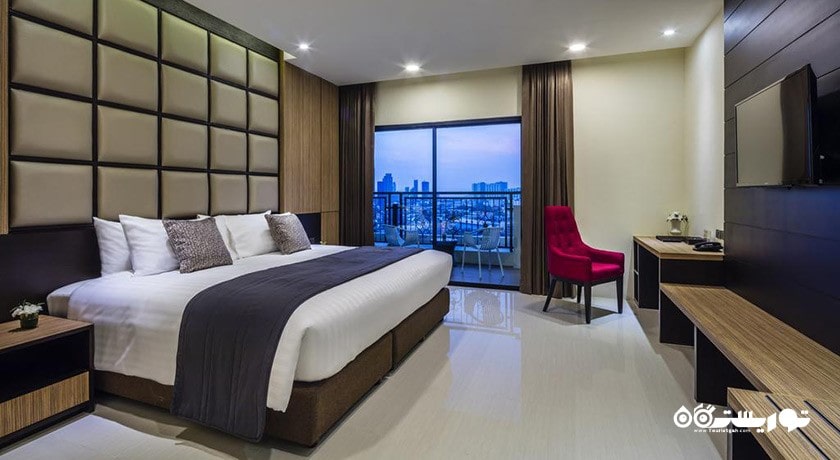 نمای تخت بزرگ سوئیت جونیور