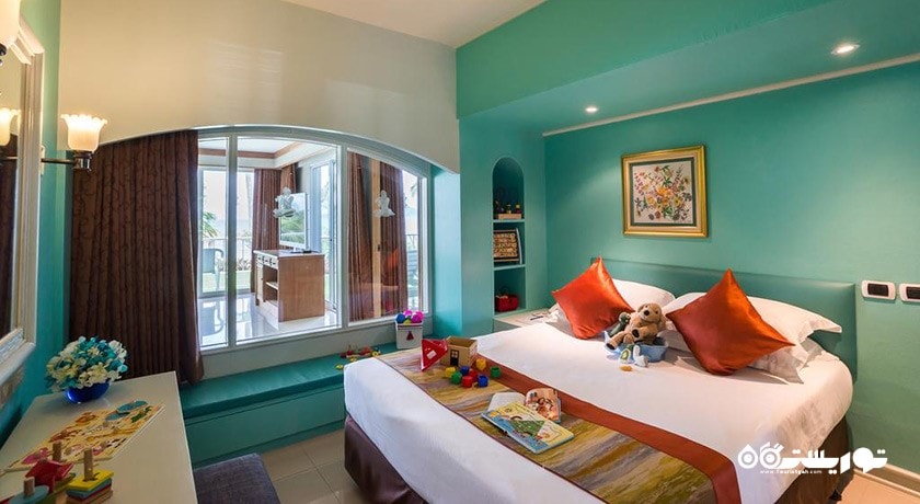 نمای تخت بزرگ سوئیت فمیلی