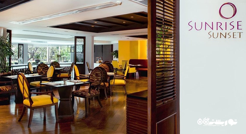 رستوران بین المللی سان رایز، سان ست