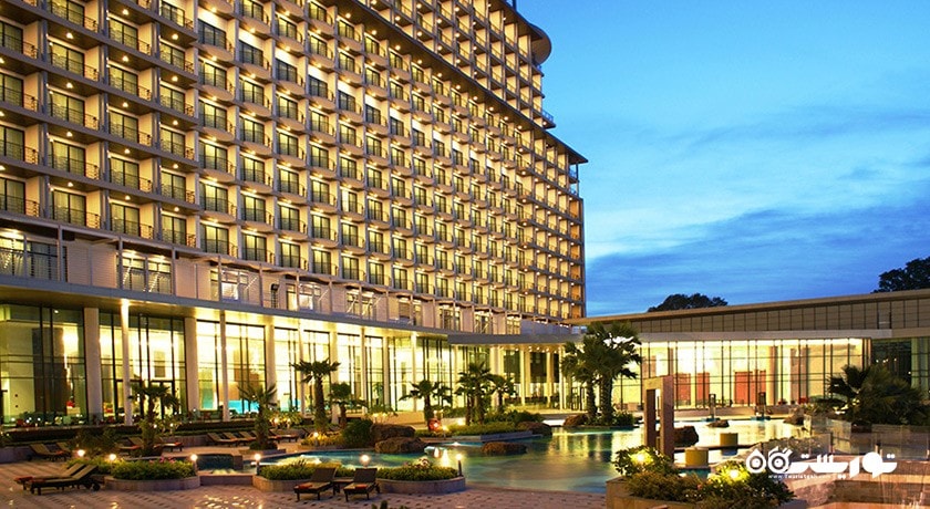 نمای ساختمان هتل زین