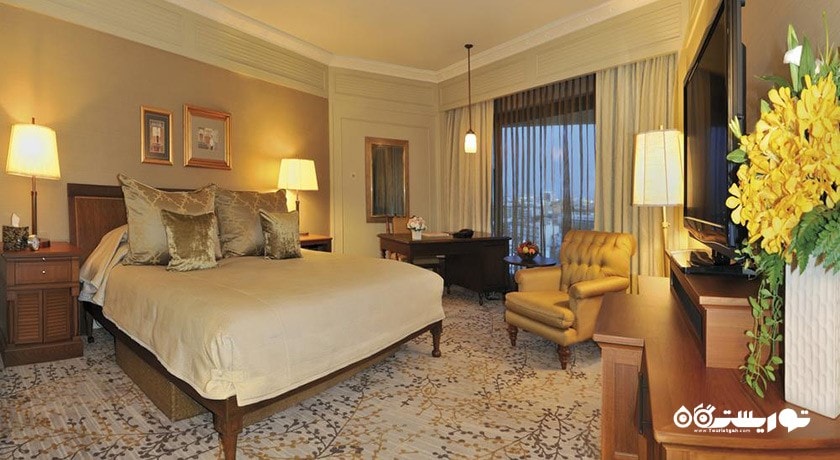 نمای تخت بزرگ اتاق دلوکس
