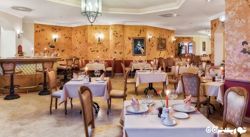  رستوران لاگوندولا هتل ورلد او واندرز کرملین پلس	