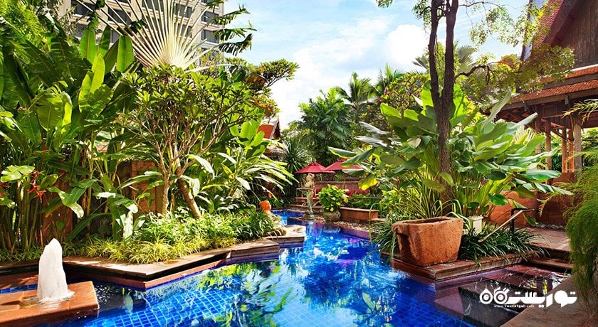 استخر روباز هتل شراتون گرند سوکاموت