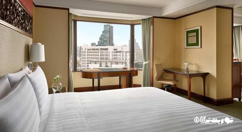 نمای تخت بزرگ اتاق پرمیر