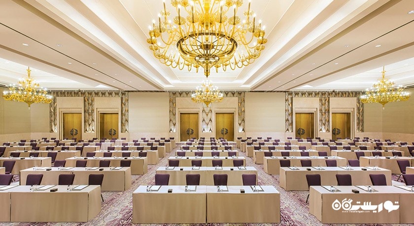 سالن برگزاری همایش و جلسات