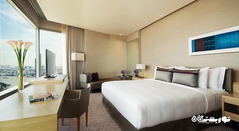 نمای تخت بزرگ سوئیت دوخوابه