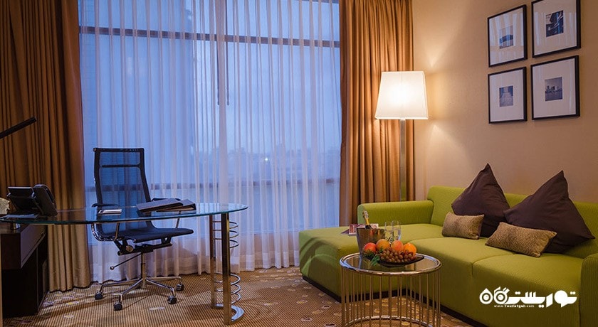 محوطه نشیمن سوئیت پرمیر