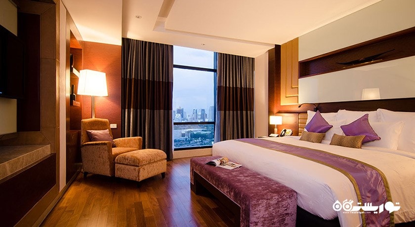 نمای تخت بزرگ سوئیت پرزیدنشال