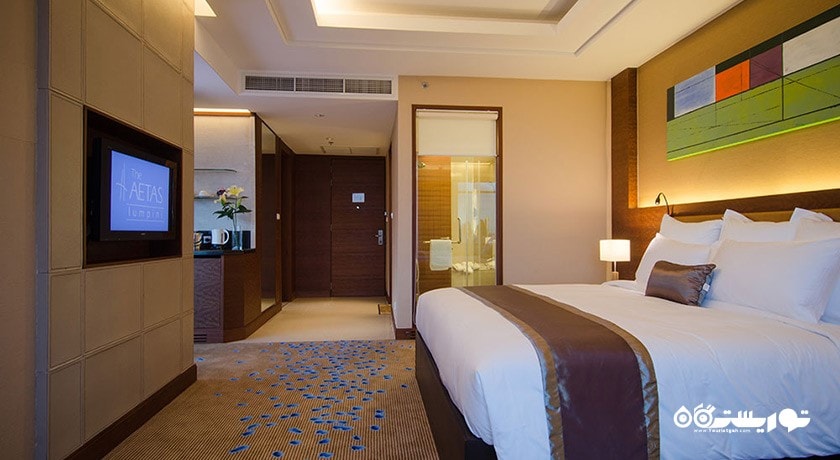 نمای تخت بزرگ سوئیت جونیور