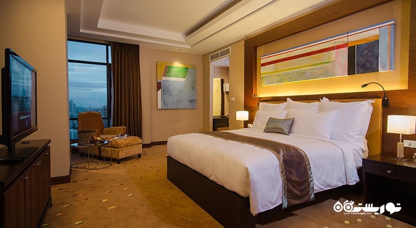 نمای تخت بزرگ سوئیت دلوکس