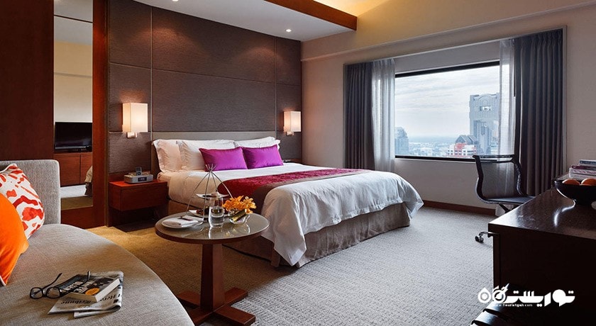 نمای تخت بزرگ اتاق کلاب