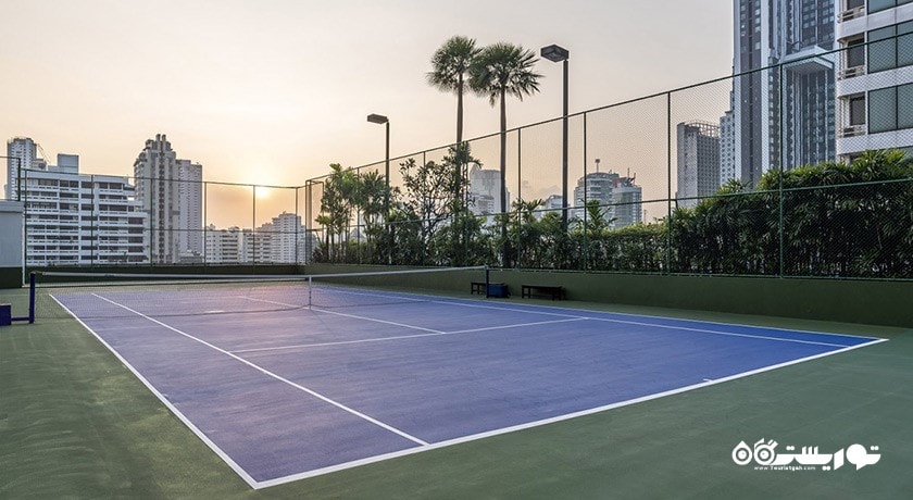 زمین تنیس هتل پولمن بانکوک گرند سوخومیت