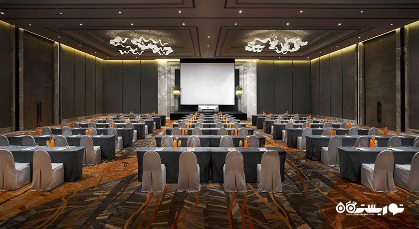 سالن برگزاری همایش و جلسات