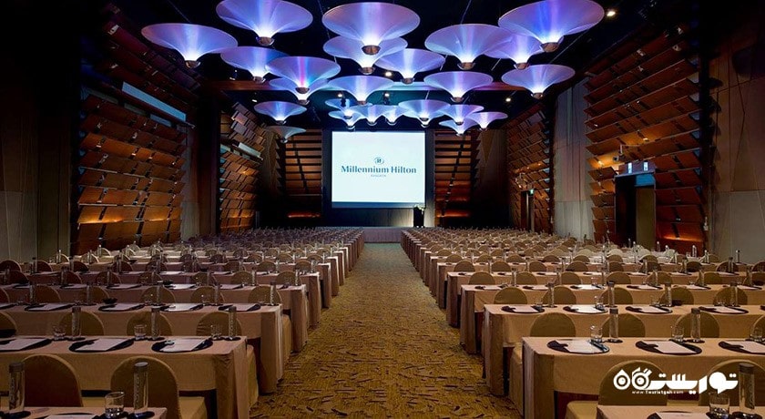 سالن برگزاری همایش و جلسات
