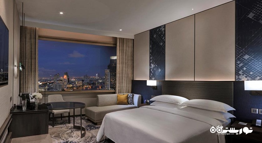 نمای تخت بزرگ اتاق اگزکیوتیو