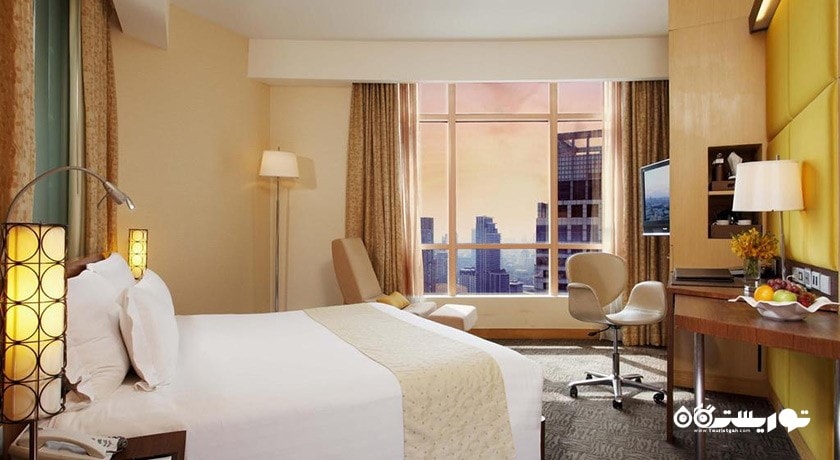 نمای تخت بزرگ اتاق کلاب