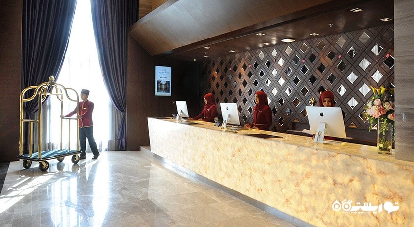 میز پذیرش هتل المیراث بانکوک