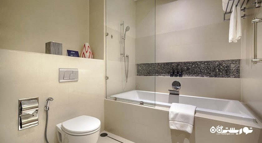 حمام و  سرویس بهداشتی سوئیت ها