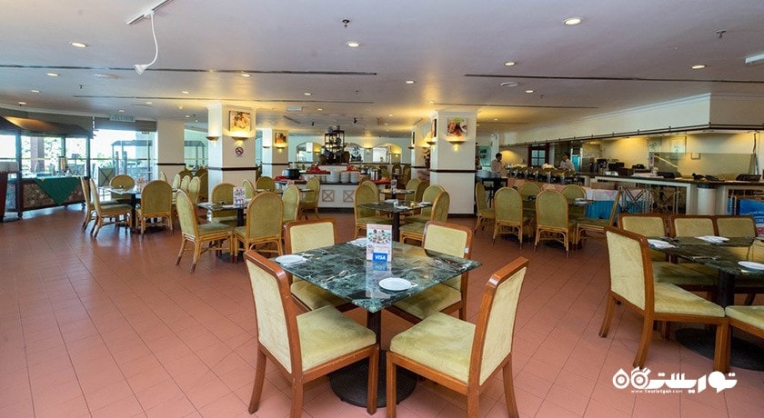 رستوران تراس بی هتل کاپتورن ارکید پنانگ