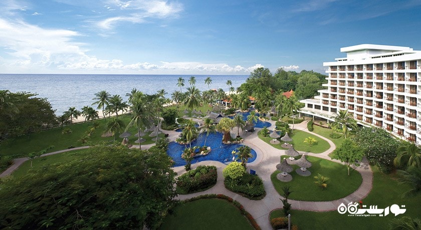 نمای محوطه هتل گلدن سندز ریزورت بای شانگری لا