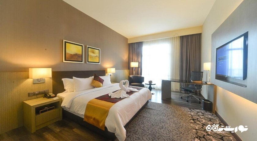 نمای تخت بزرگ اتاق دلوکس