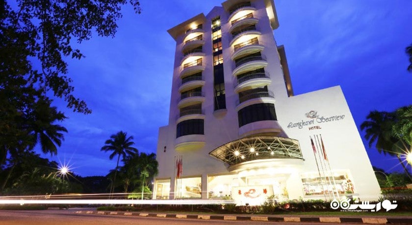 نمای شب هتل لنکاوی سی ویو