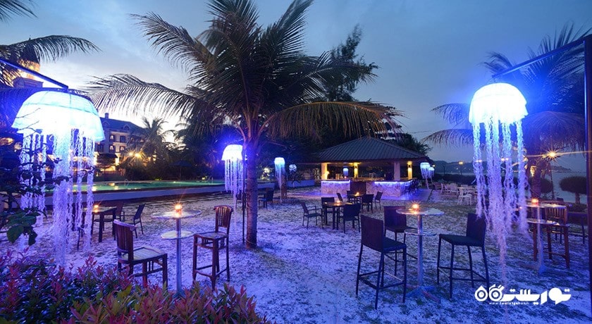 اوشن بار هتل بلا ویستا واتر فرانت