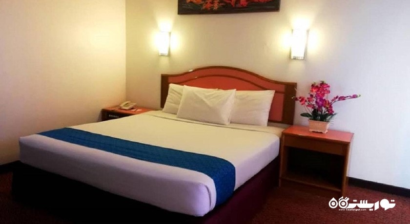 نمای تخت بزرگ اتاق پرمیوم