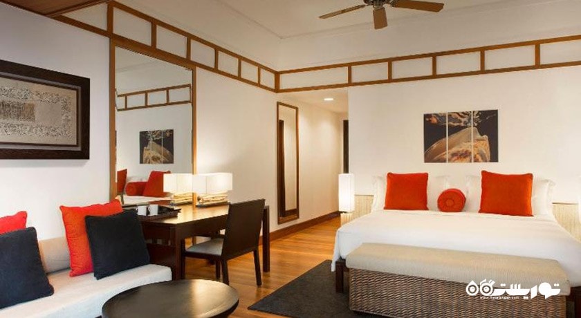 نمای تخت بزرگ اتاق دلوکس