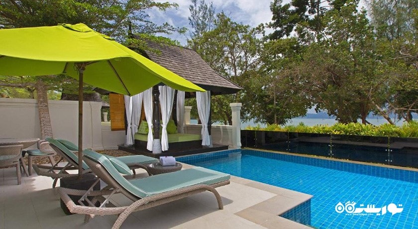 استخر اختصاصی ویلا یک خوابه