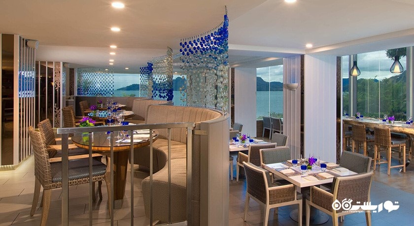 نمایی از رستوران سیزنال تیستس