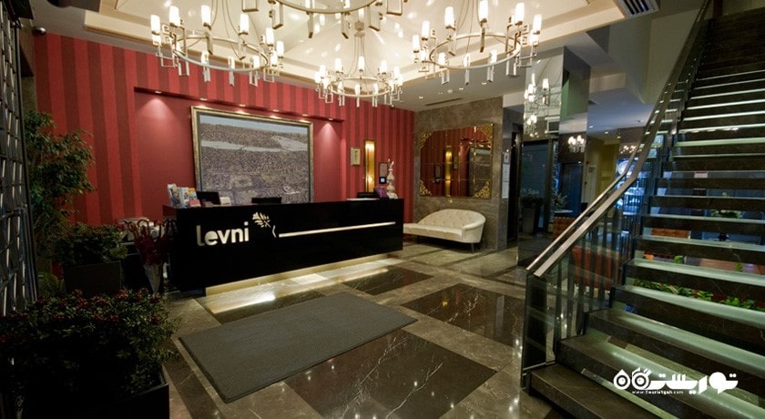 میز پذیرش هتل و اسپا لونی