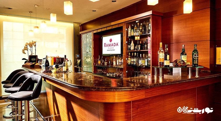 لابی بار اند لانج هتل رامادا پلازا استانبول سیتی سنتر